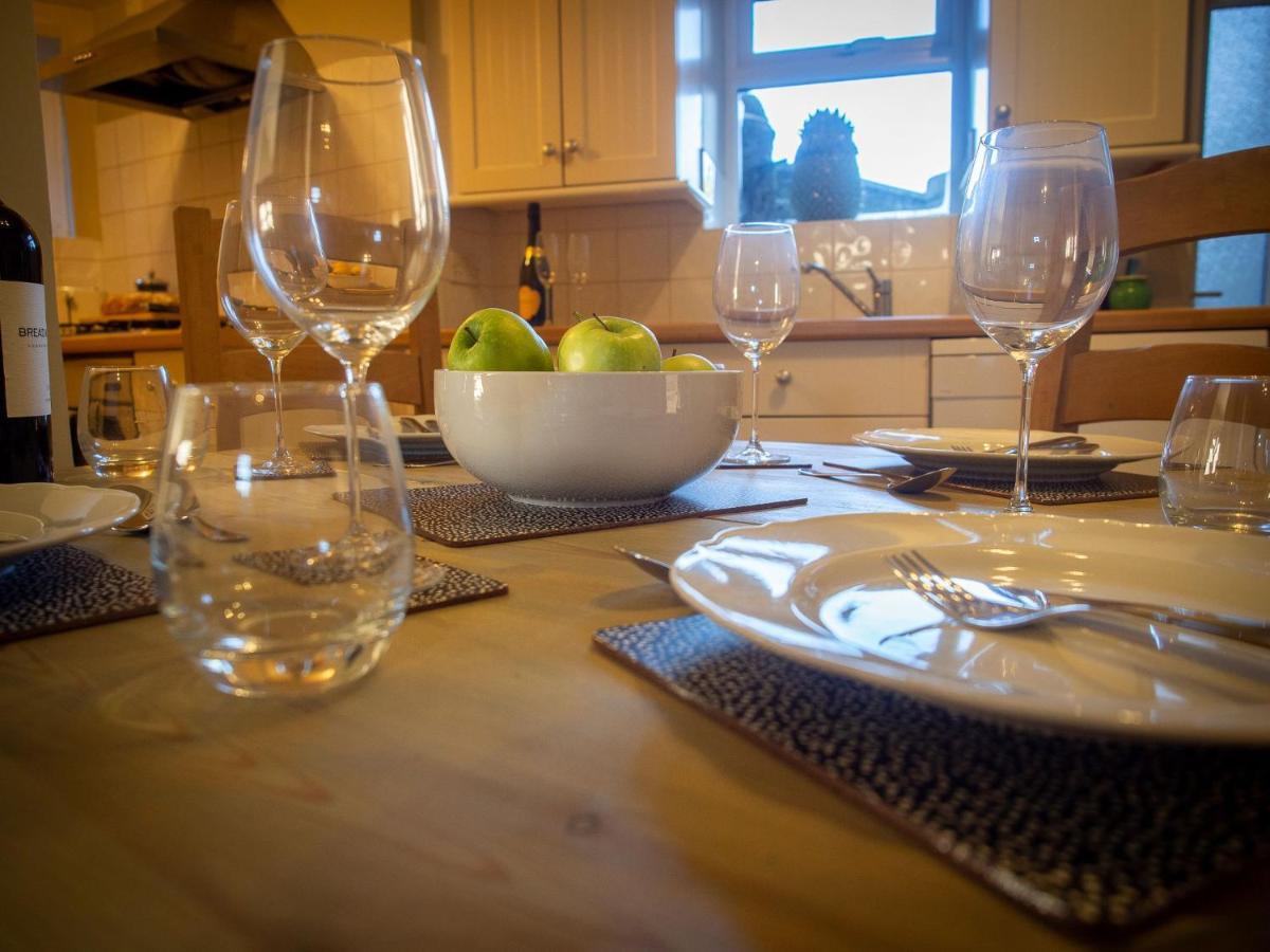 The Beeches - Chatsworth Apartment No 1 - Sleeps 2 Baslow Extérieur photo